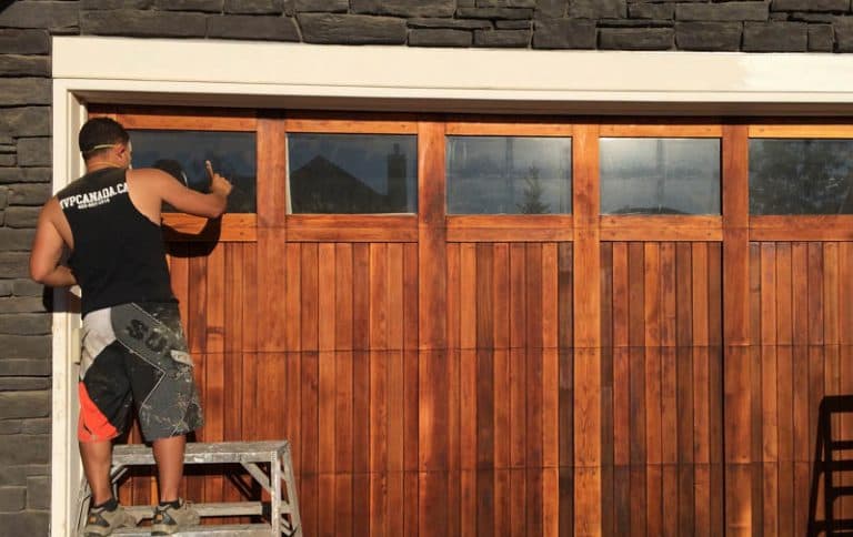 A freshly painted exterior from Mountianview Painters