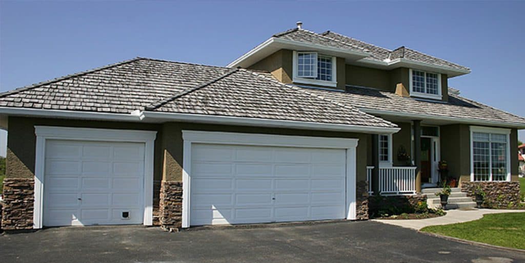 A freshly painted exterior from Mountianview Painters