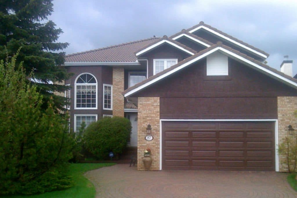 A freshly painted exterior from Mountianview Painters