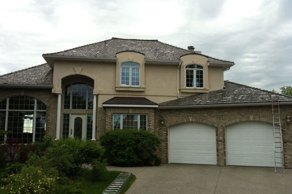 A freshly painted exterior from Mountianview Painters