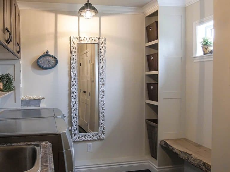 A freshly painted exterior from Mountianview Painters