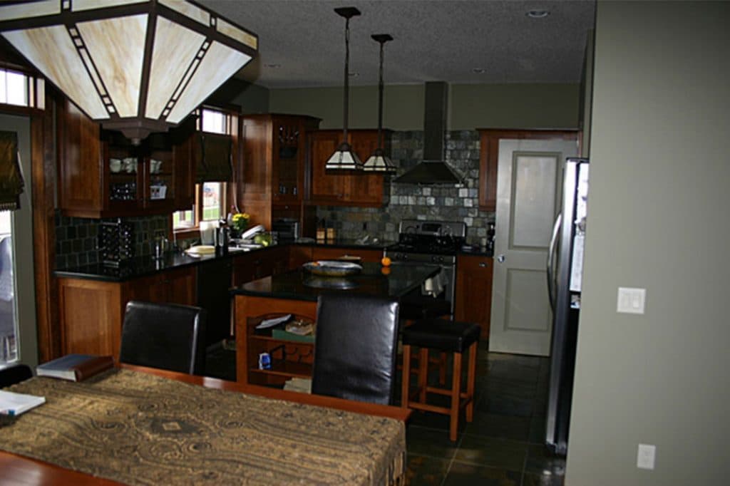 A freshly painted exterior from Mountianview Painters