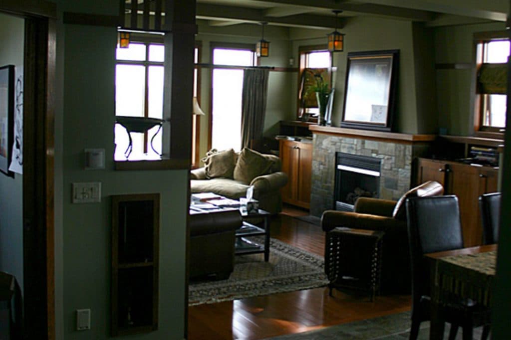 A freshly painted exterior from Mountianview Painters